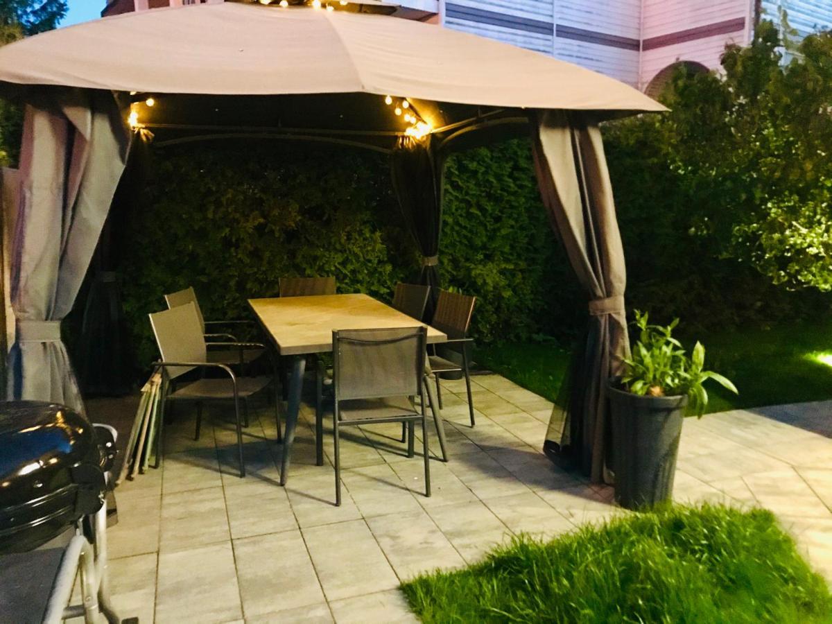 "Ku Sloncu" -Pokoje& Apartamenty - Jastrzębia Góra Kültér fotó