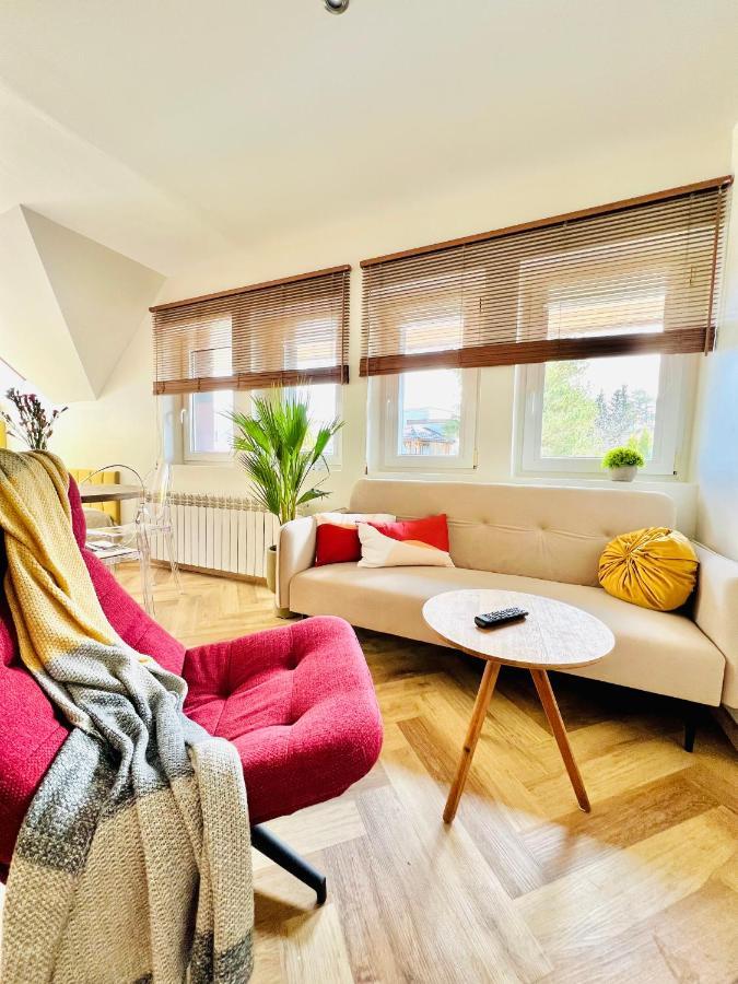 "Ku Sloncu" -Pokoje& Apartamenty - Jastrzębia Góra Kültér fotó