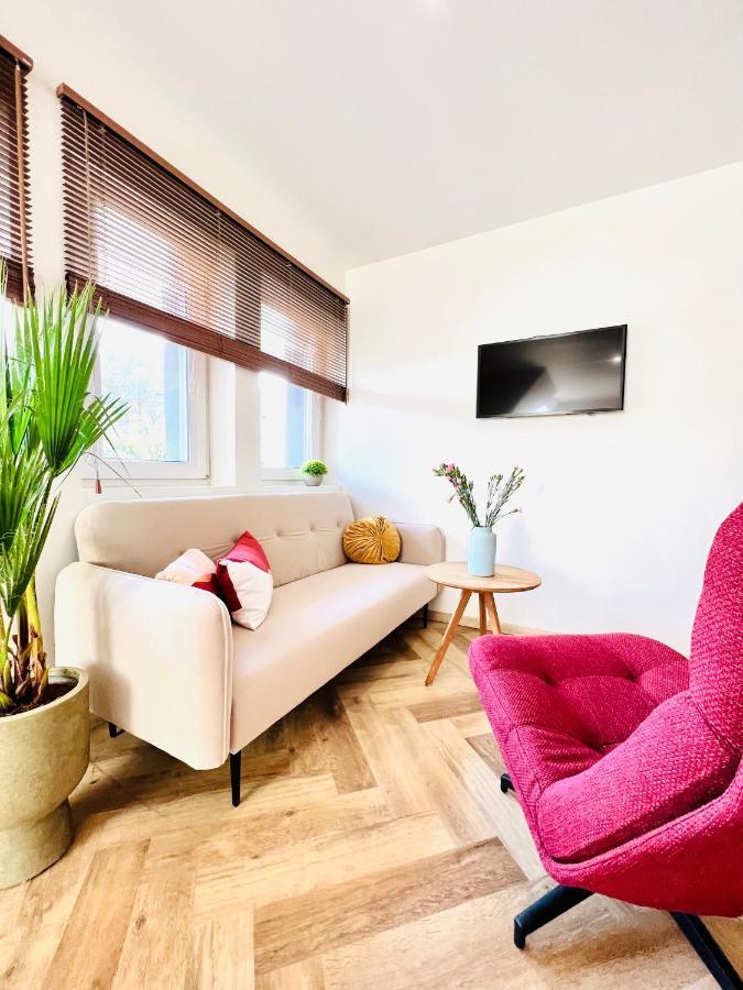 "Ku Sloncu" -Pokoje& Apartamenty - Jastrzębia Góra Kültér fotó
