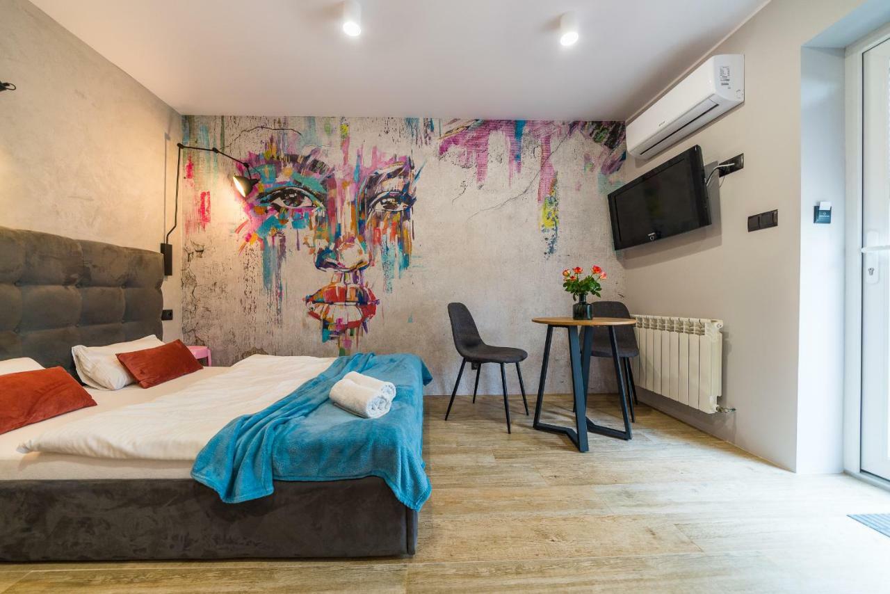 "Ku Sloncu" -Pokoje& Apartamenty - Jastrzębia Góra Kültér fotó